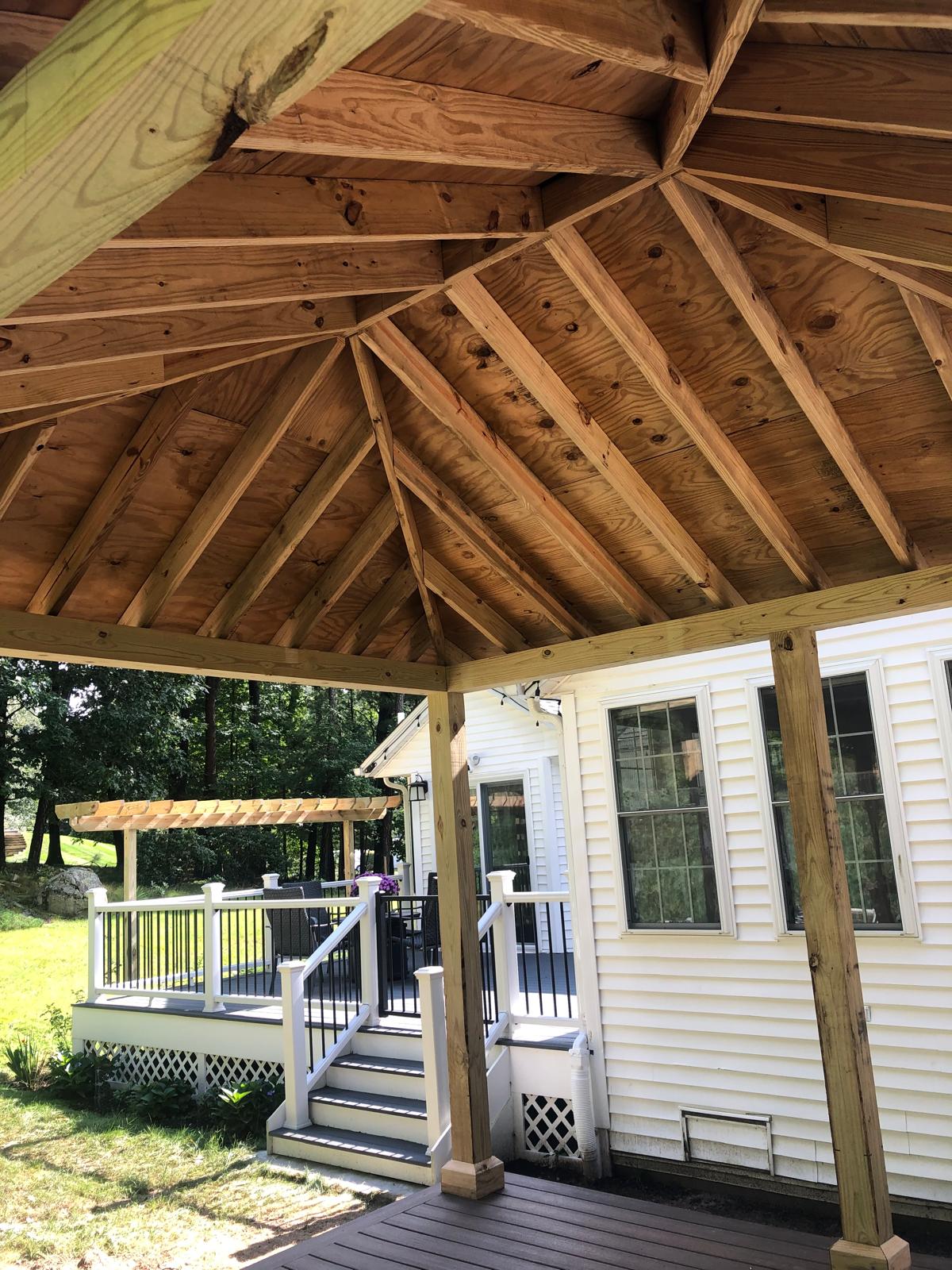 Outdoor entertainment structure